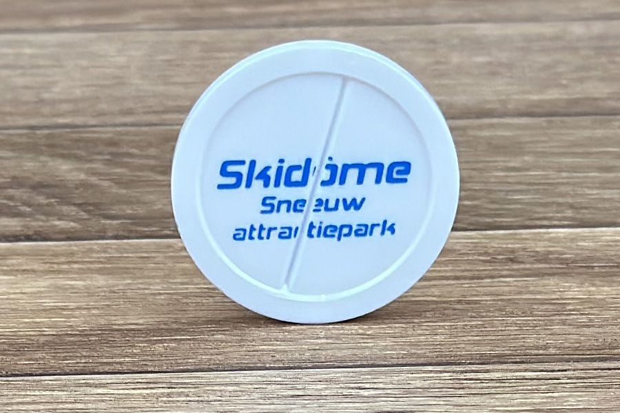 witte breekmunt met opdruk in 1 kleur voor skidome